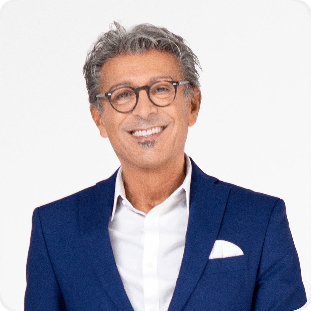 JLA1175—Luigi-Calabrese-©-Darius-Salimi—JLA-Groupe